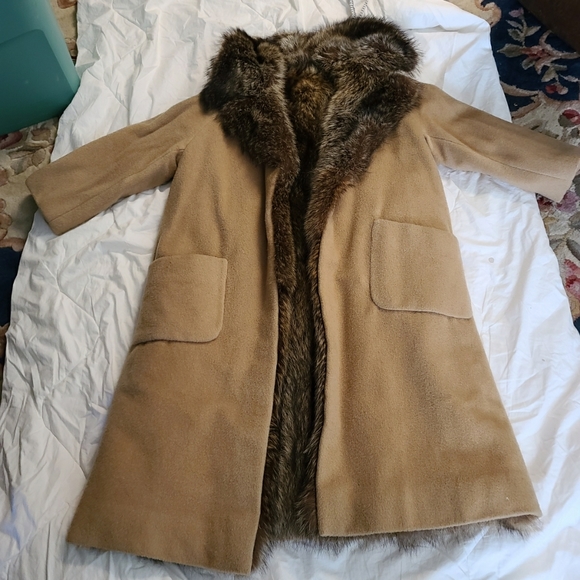Beautiful real fur vintage trench coat - Picture 1 of 3